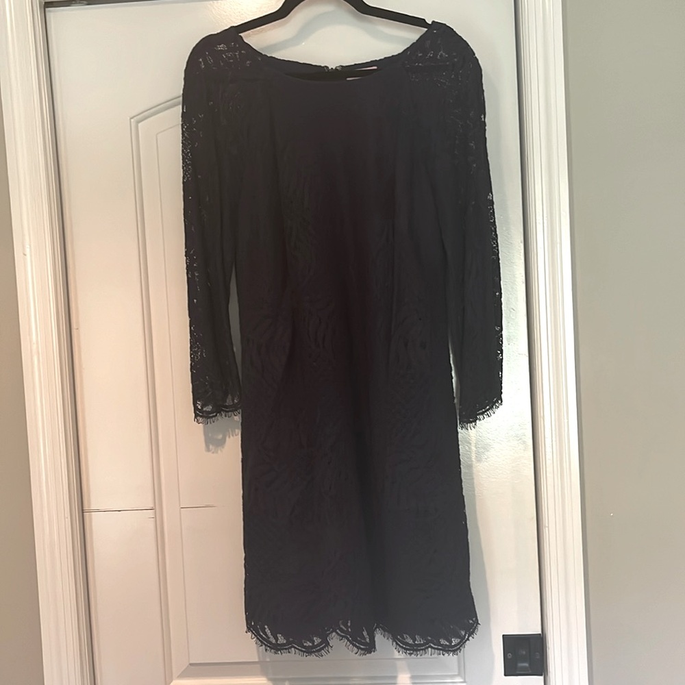Lilly Pulitzer lace dress in Navy size 14